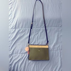 Kate Spade cross over